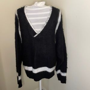 Nöak Brand Men’s Sweater